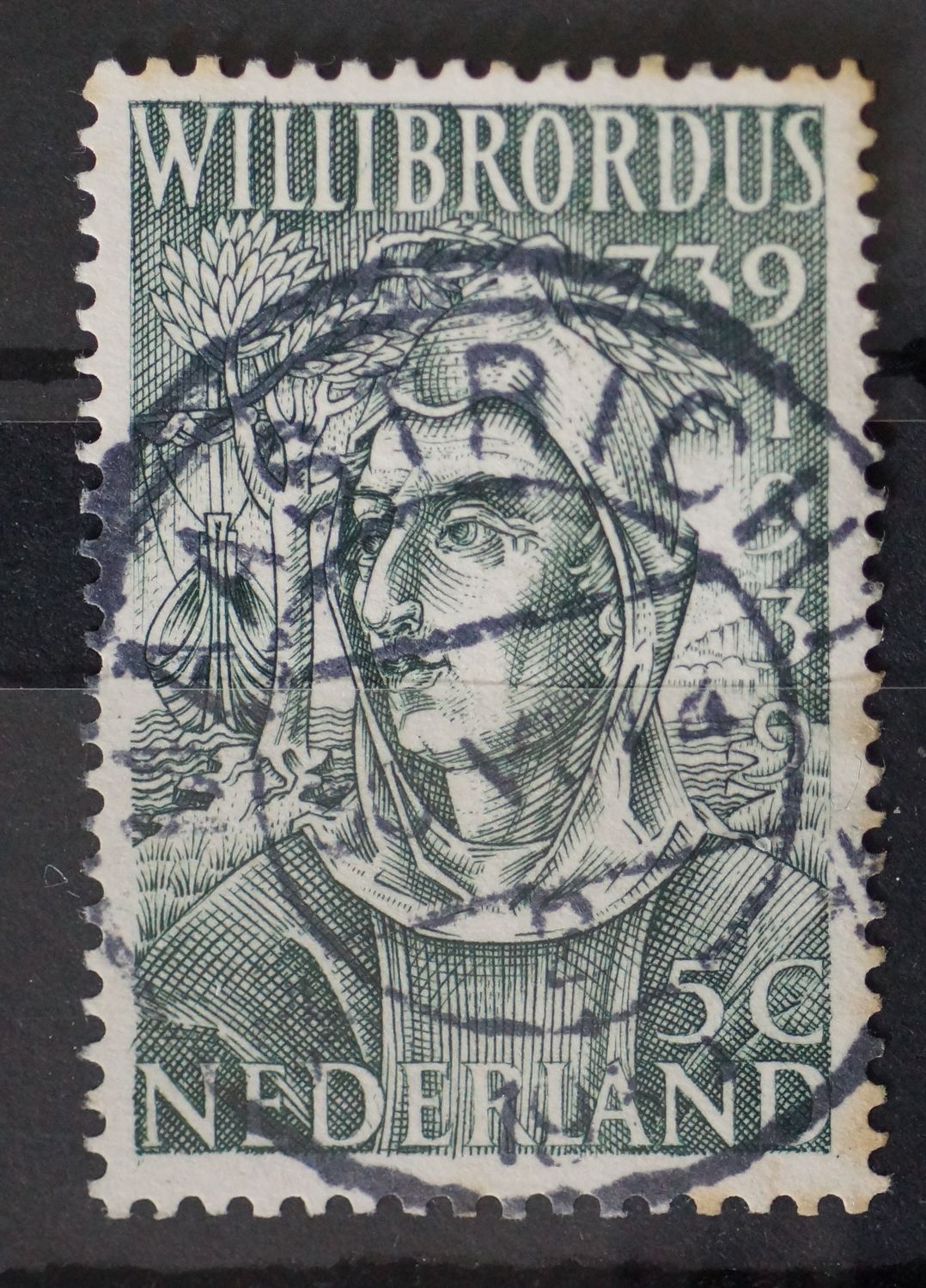 Maastricht 2 op NVPH 323