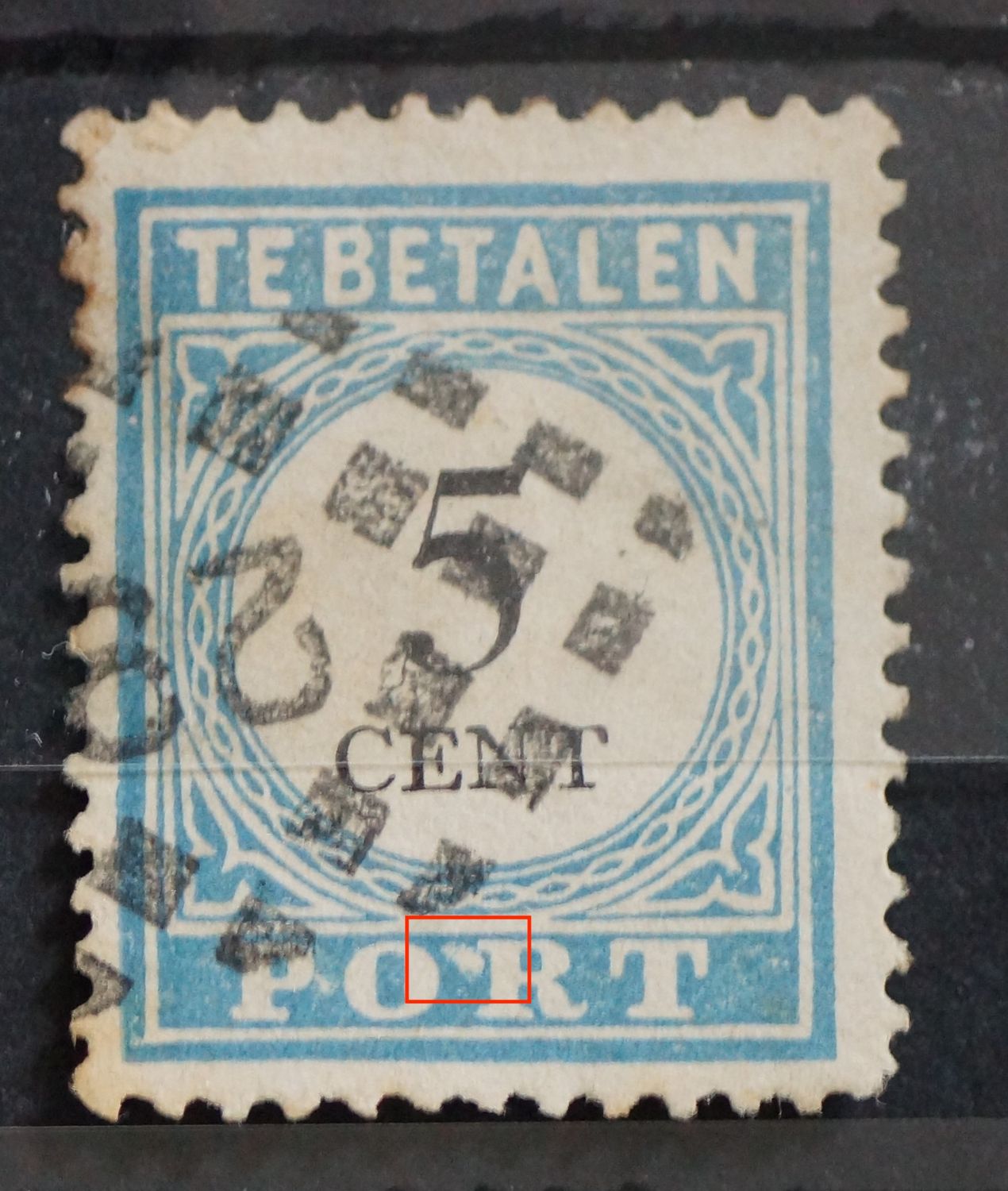 NVPH P6 - o.a. grote witte vlek tussen OR van PORT
