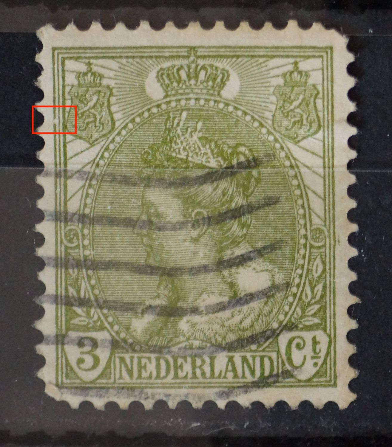 NVPH 57 (fraai) - breuk in kaderlijn bij linker wapenschild