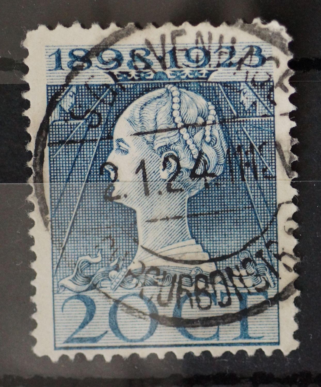 sGravenhage Ch. Bourbonstr.  op NVPH 125