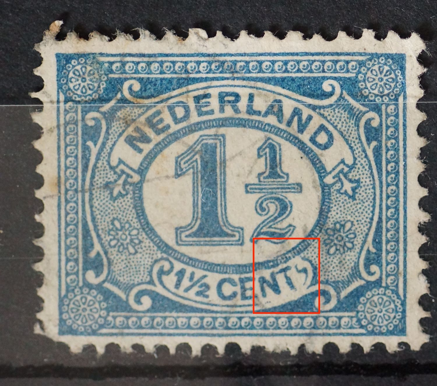 NVPH 53 - diverse witte vlekken / beschadigingen rondom NT van CENT