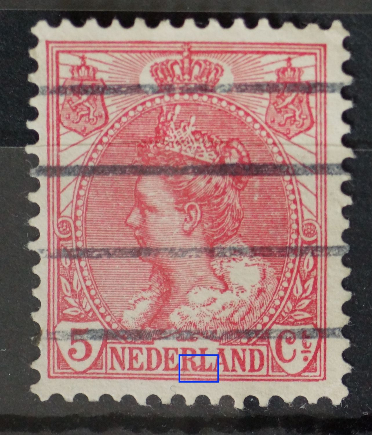 NVPH 60 - diagonaal rood streepje tussen RL van NEDERLAND