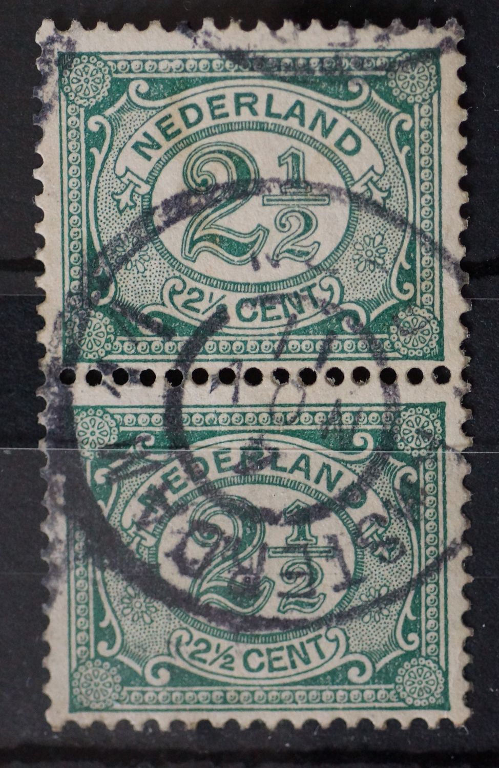 Amsterdam 11 op NVPH 55 (paar) Amsterdam 11 op NVPH 55 (paar)