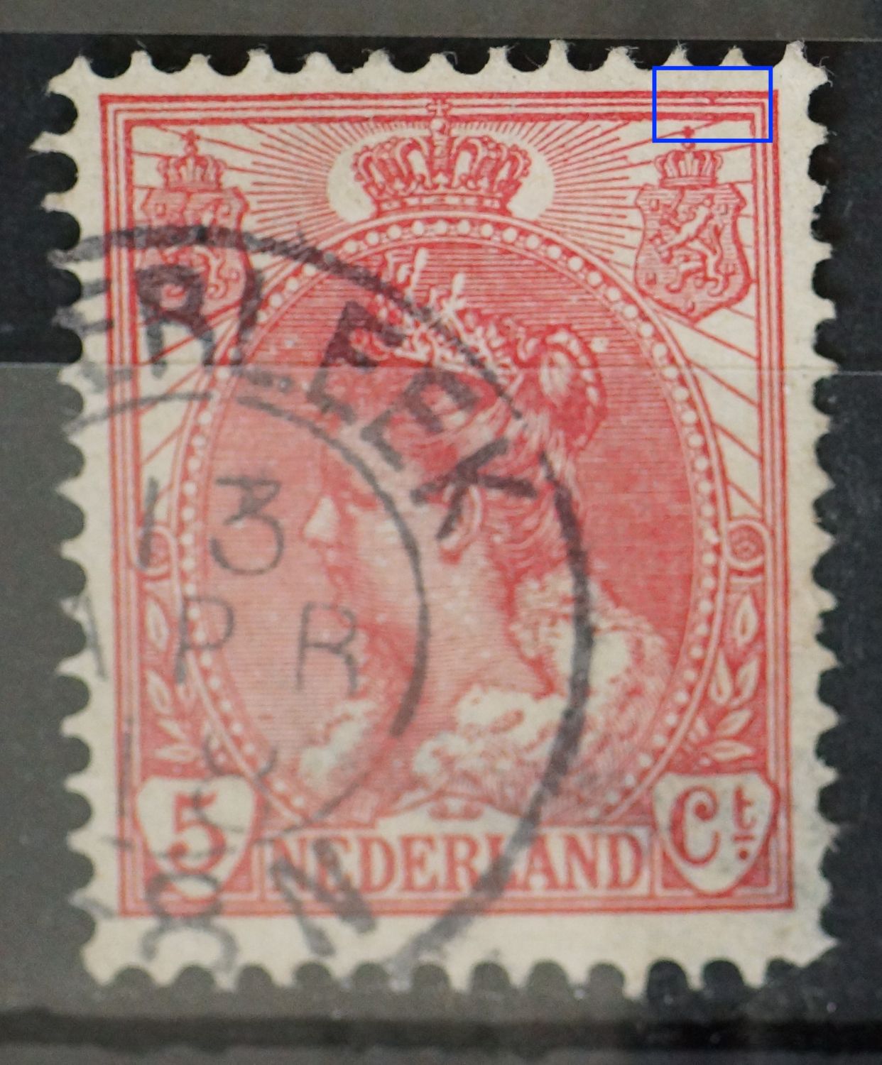 NVPH 60 - rode punt boven rechter wapenschild