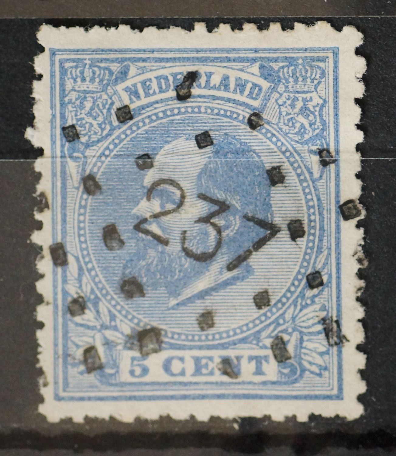 237 (Hillegom) op NVPH 19