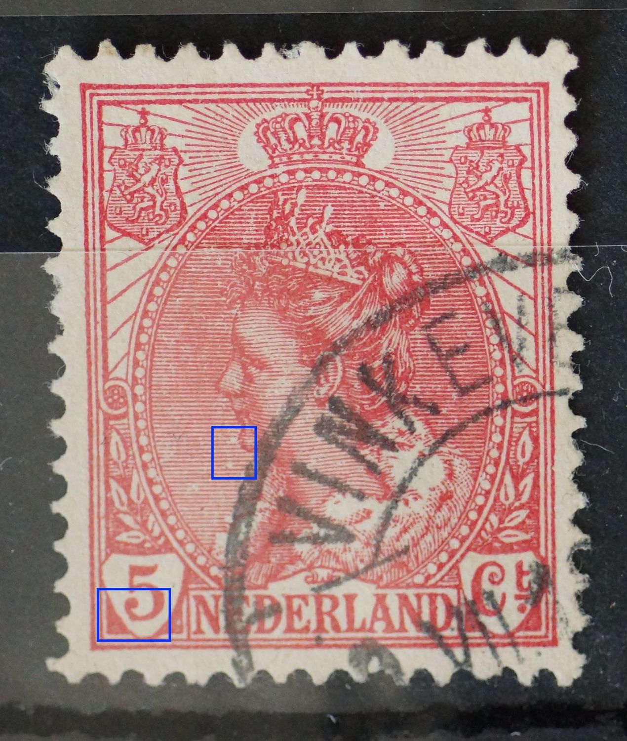 NVPH 60 - rode uitstulping onderaan de 5 en breuken in arcering voor de kin NVPH 60 - rode uitstulping onderaan de 5 en breuken in arcering voor de kin