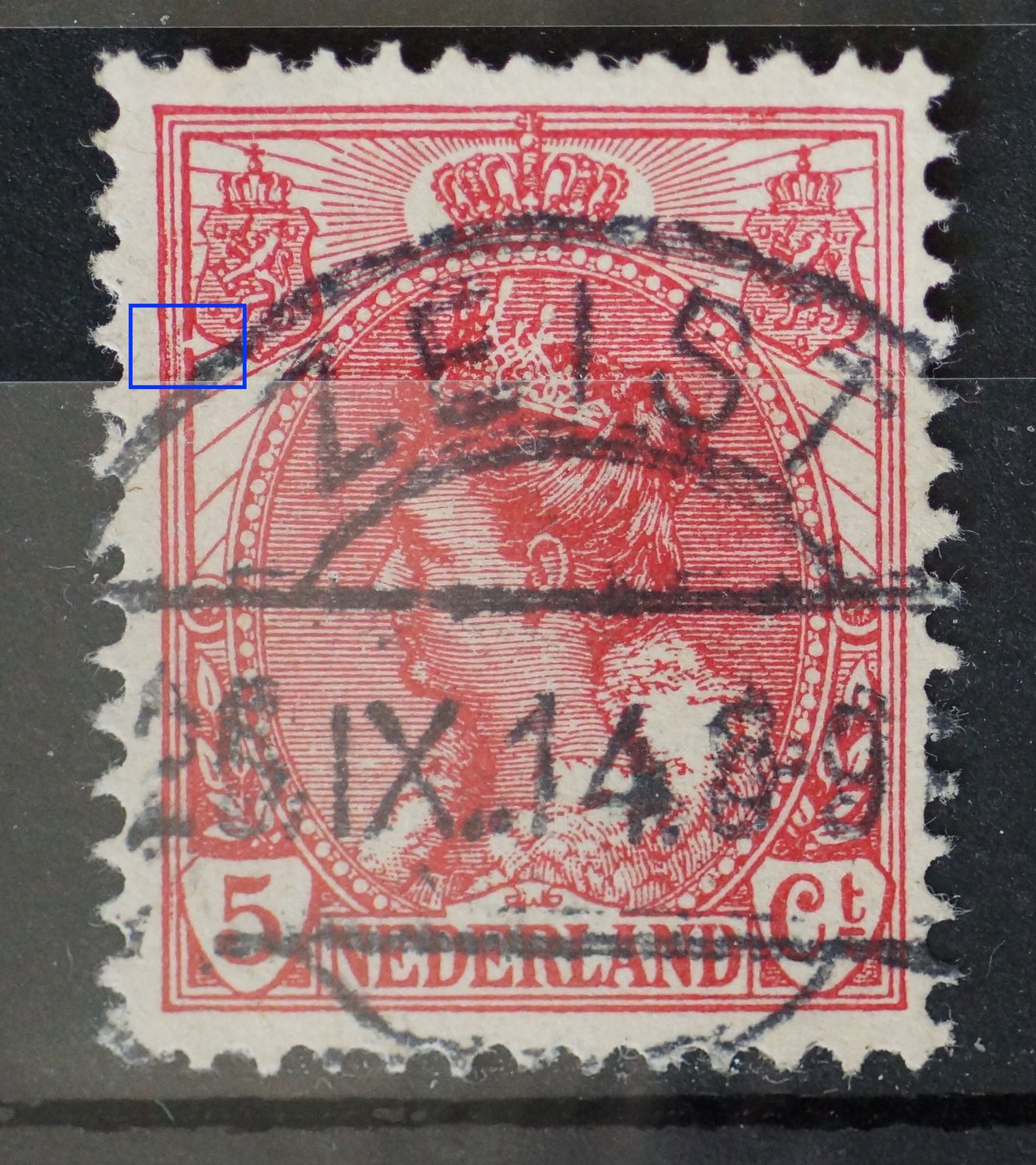 NVPH 60 - o.a. breuk in kaderlijn bij linker wapenschild NVPH 60 - o.a. breuk in kaderlijn bij linker wapenschild