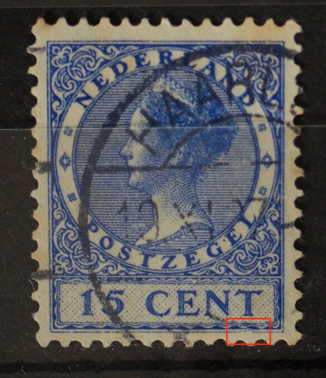 NVPH 186 - deuk in kaderlijn onder, rechts