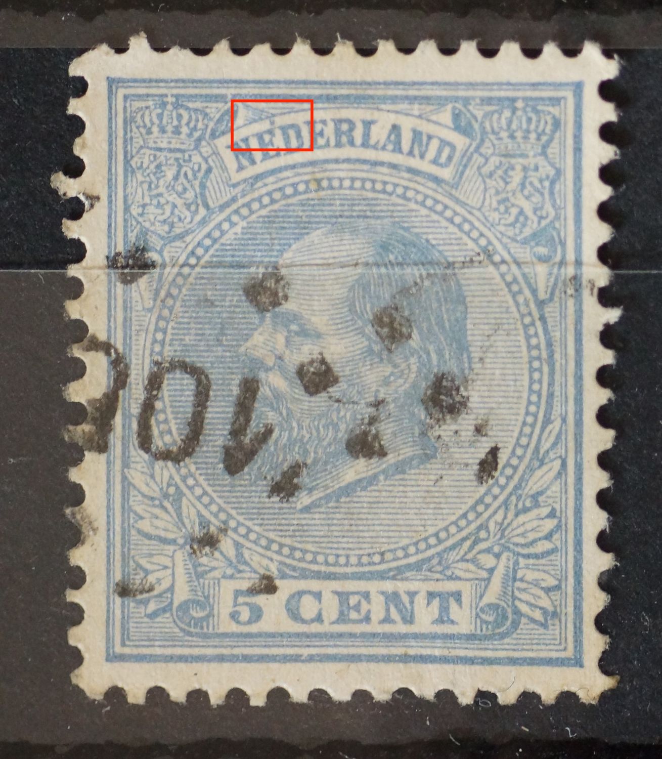 NVPH 19 - blauwe punt boven de 1e E van NEDERLAND