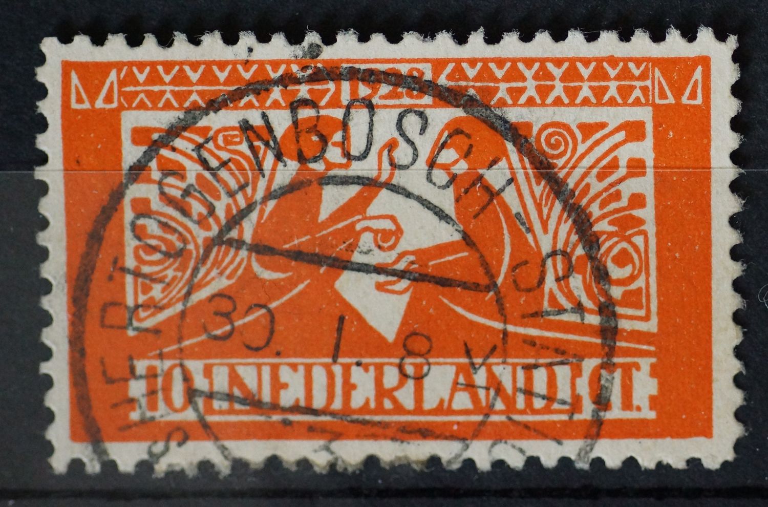 sHertogenbosch-Station 3 op NVPH 135 sHertogenbosch-Station 3 op NVPH 135