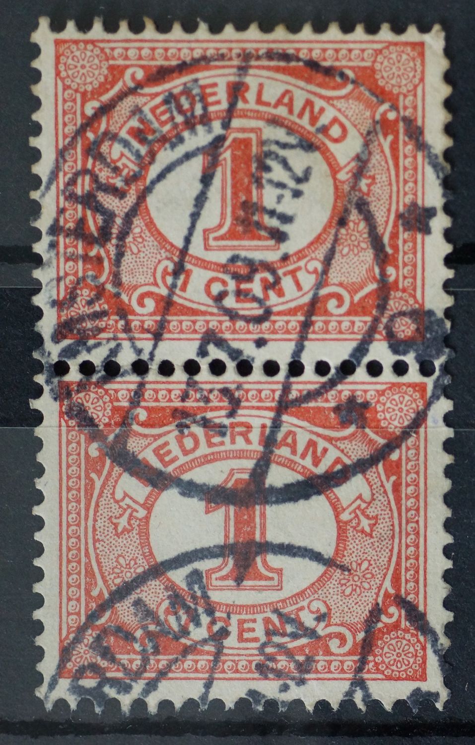 Amsterdam 9 op NVPH 51 (paar)