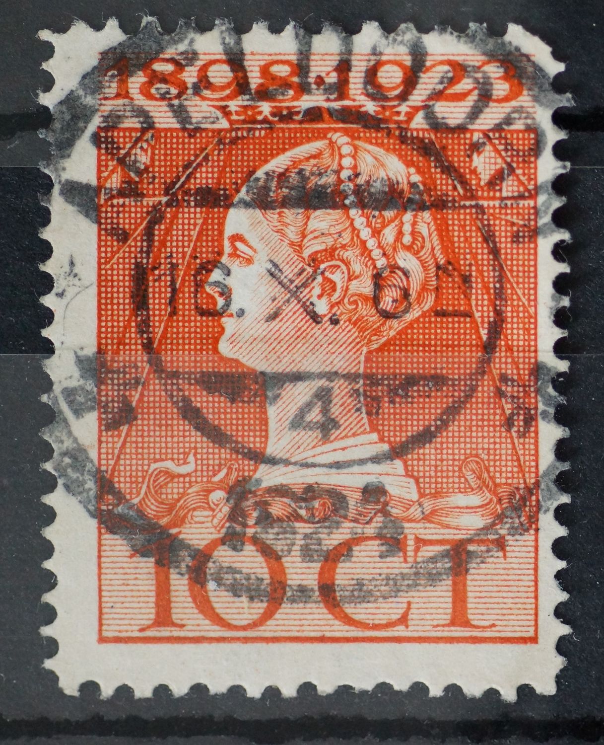 Apeldoorn 4 op NVPH 124