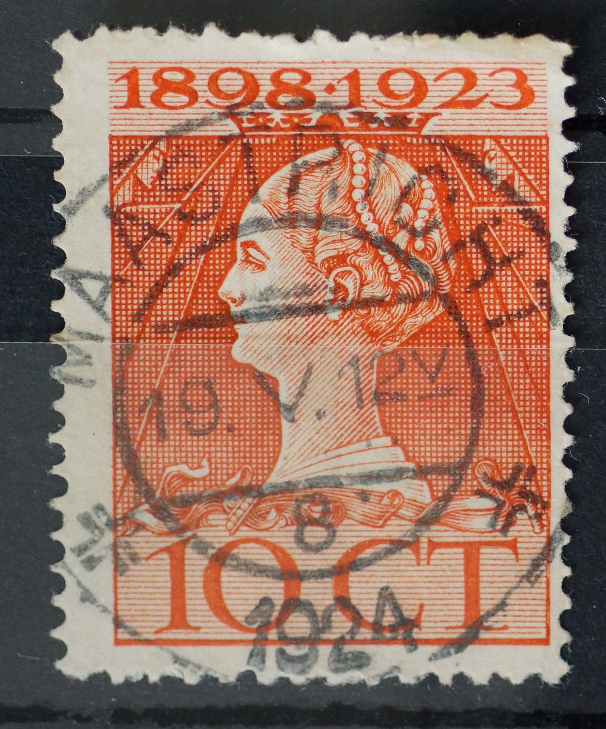 Maastricht 8 op NVPH 124 Maastricht 8 op NVPH 124