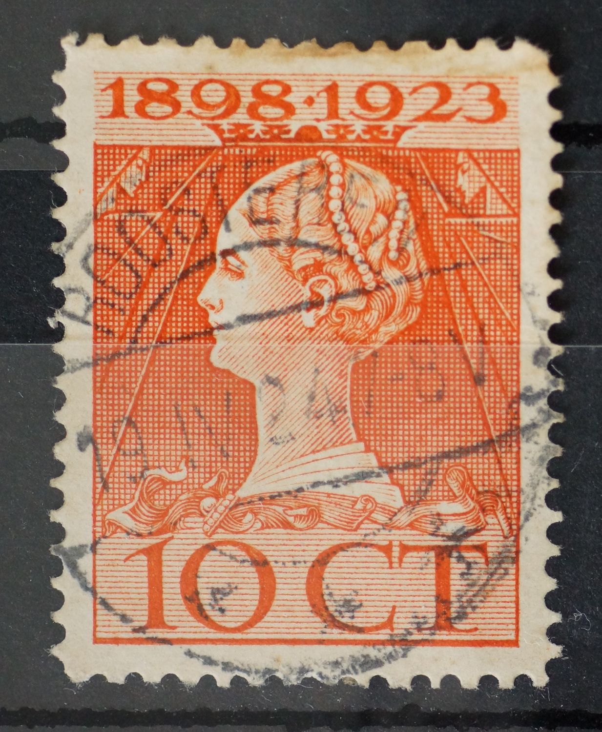 Roosteren op NVPH 124 - vrij schaars