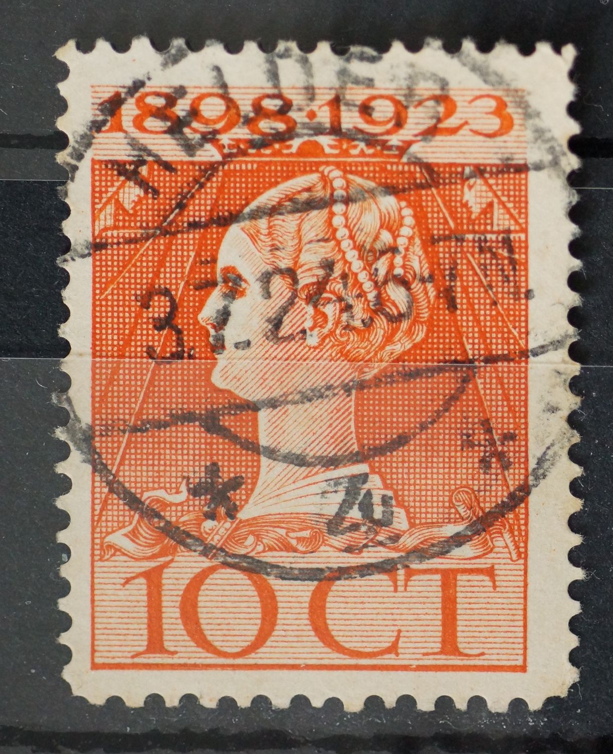 Helder 4 op NVPH 124