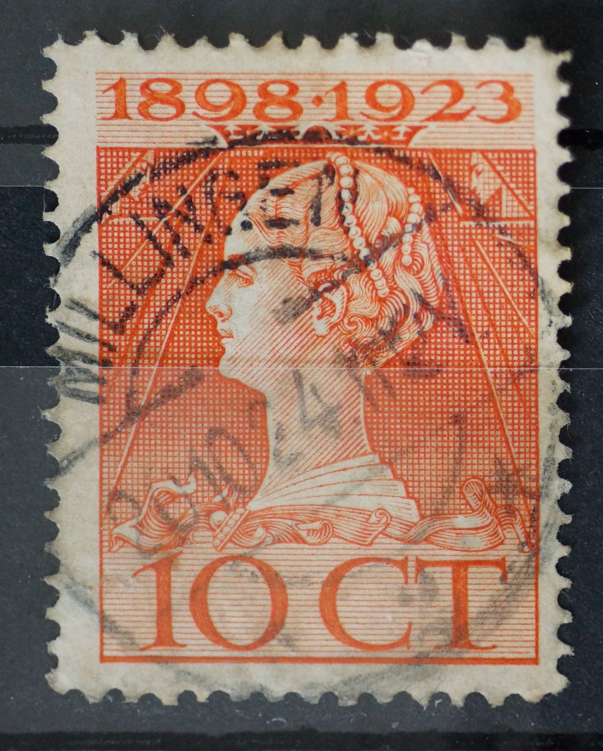 Millingen 2 op NVPH 124 - vrij schaars