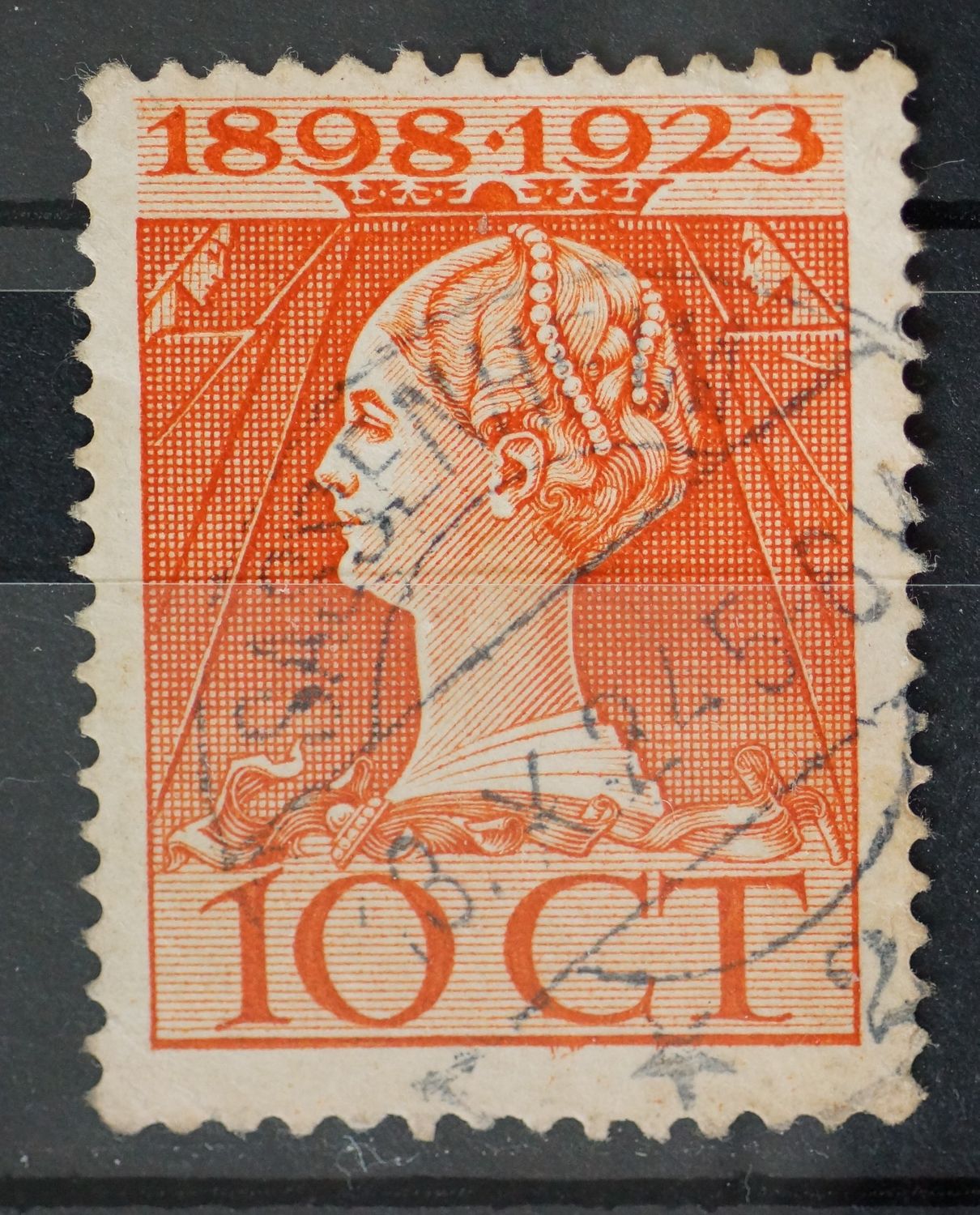 Sassenheim 2 op NVPH 124 - vrij schaars