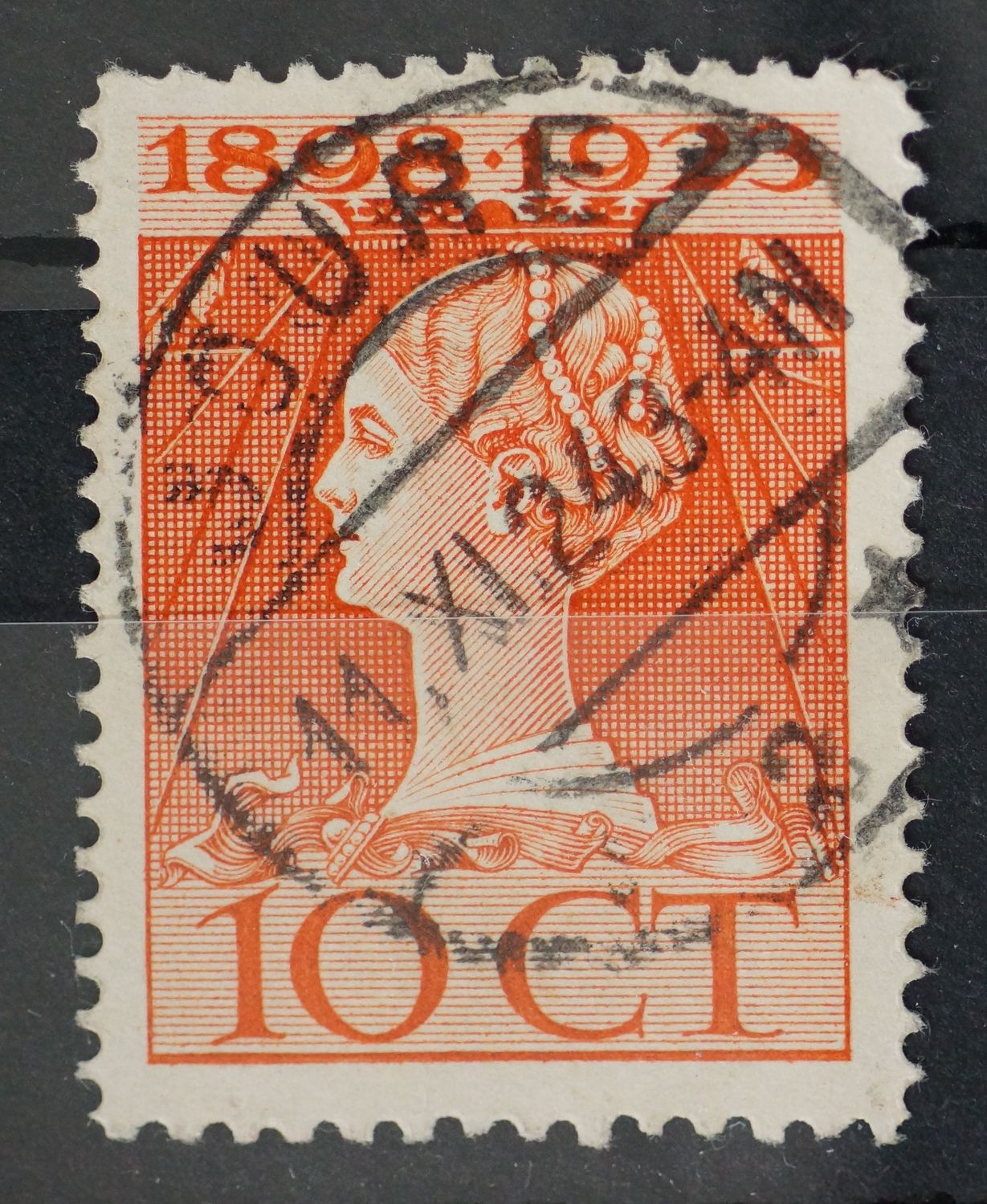 Joure 2 op NVPH 124 - vrij schaars