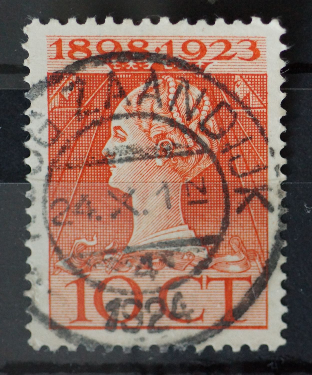 Koog-Zaandijk 4 op NVPH 124