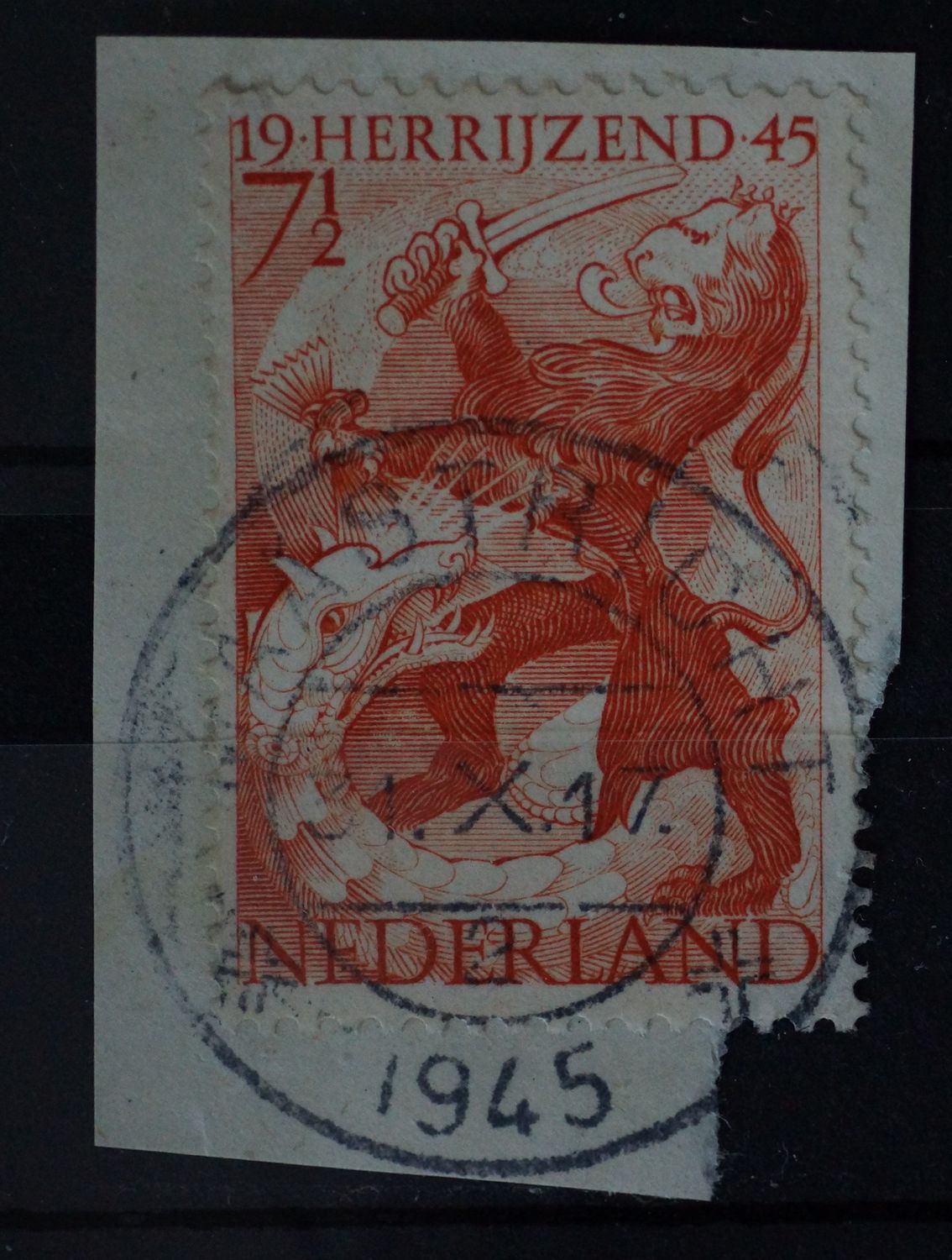 Maastricht 2 op NVPH 443 - open 4 van 1945 Maastricht 2 op NVPH 443 - open 4 van 1945