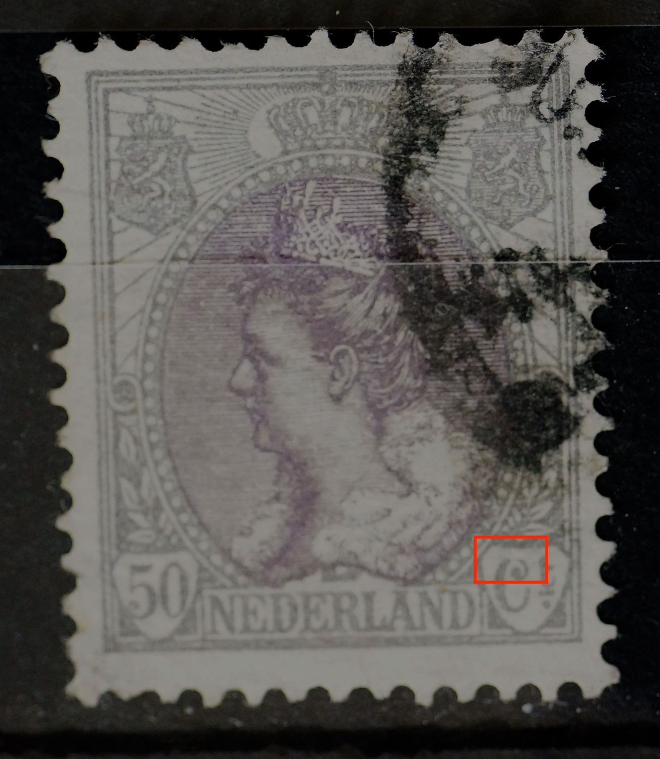 NVPH 75 - breuk / witte vlek in bovenzijde C van Ct. NVPH 75 - breuk / witte vlek in bovenzijde C van Ct.