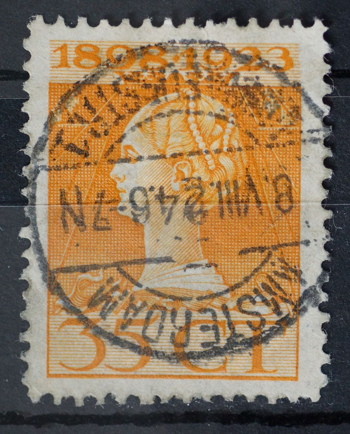 Amsterdam Linnaeusstr. 1 op NVPH 128 - vrij schaars