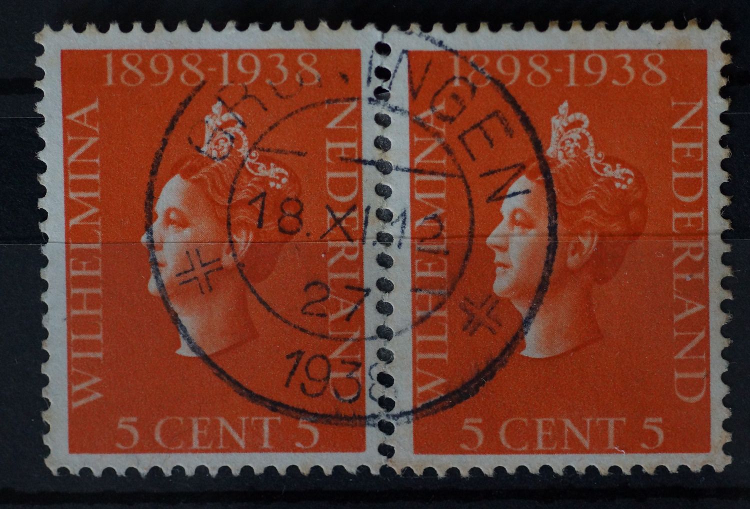 Groningen 27 op NVPH 311 (2 zegels, pplakker) Groningen 27 op NVPH 311 (2 zegels, pplakker)