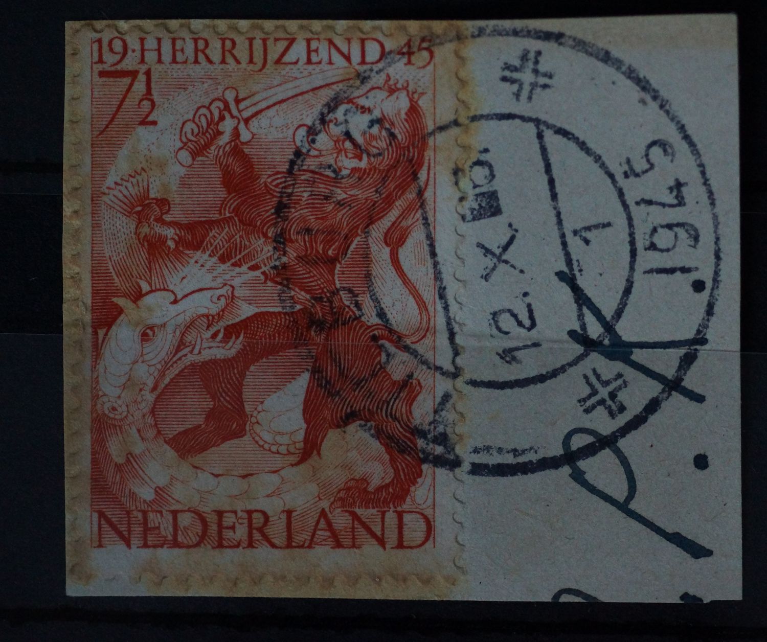 Tilburg 1 op NVPH 443 - open 4 van 1945 Tilburg 1 op NVPH 443 - open 4 van 1945