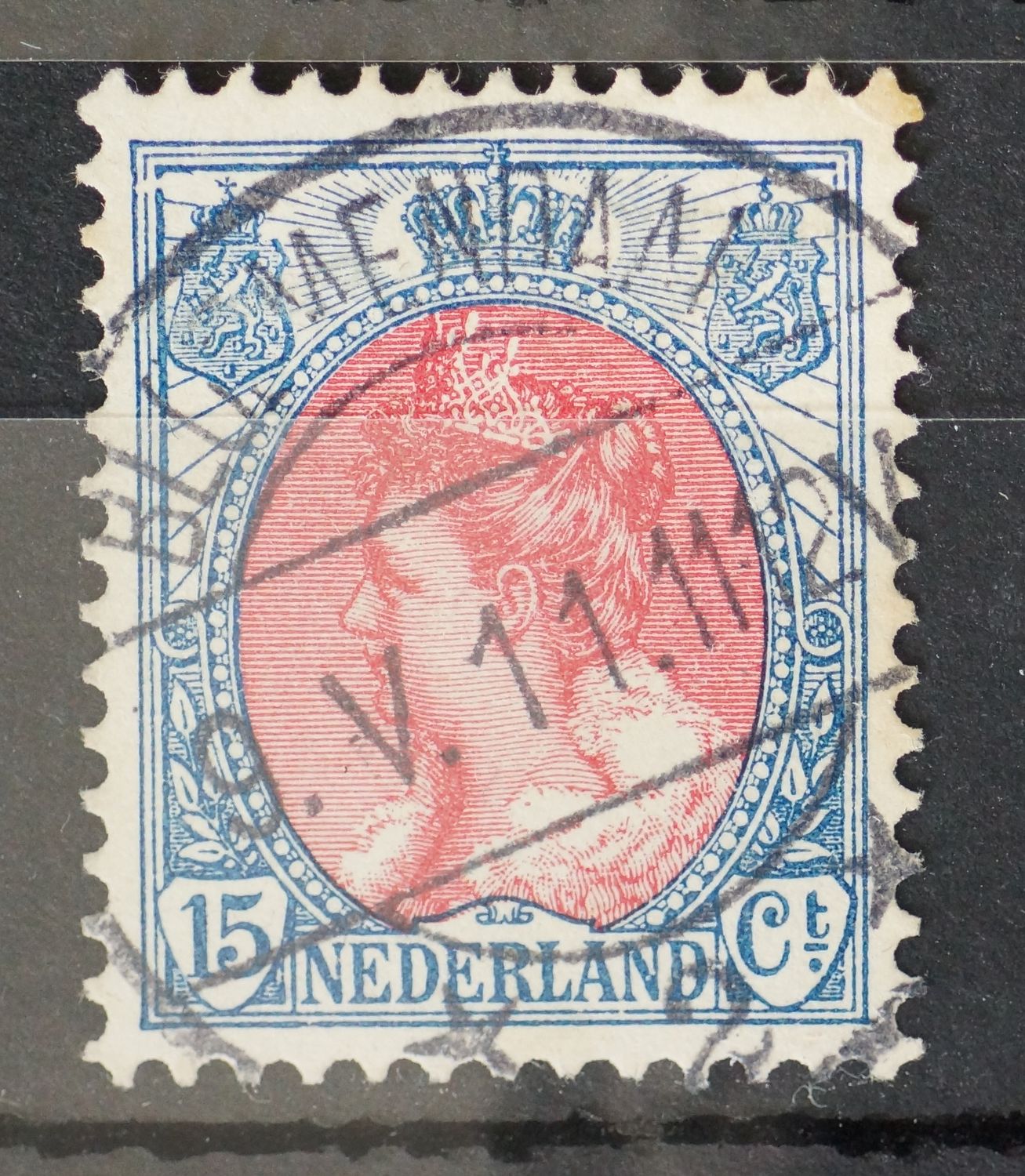 Bloemendaal 2 op NVPH 65 - schaars Bloemendaal 2 op NVPH 65 - schaars