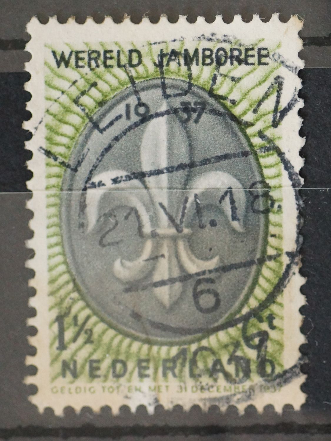 Leiden 6 op NVPH 293
