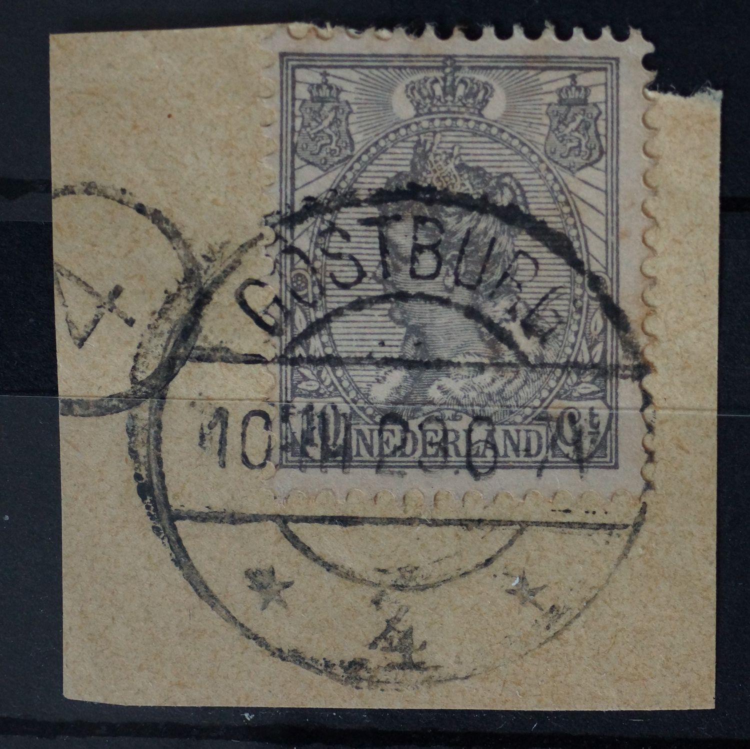 Oostburg 4 op NVPH 81 - vrij schaars