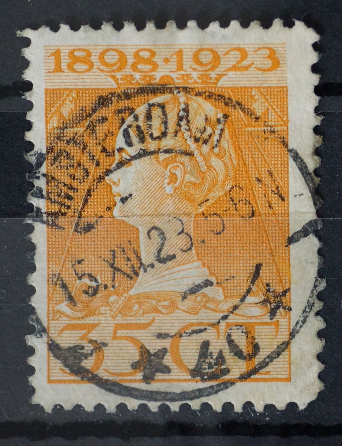 Amsterdam 40 op NVPH 127