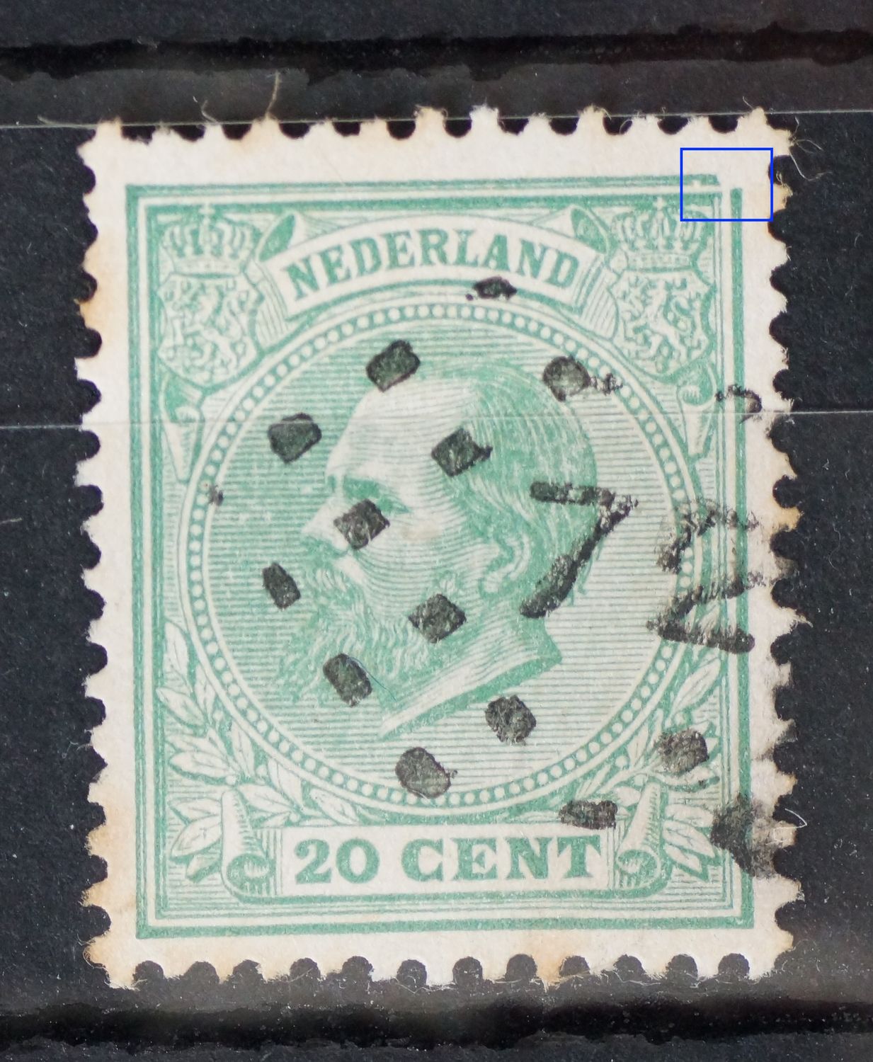 NVPH 24 - breuk in kaderlijnen rechter bovenhoek NVPH 24 - breuk in kaderlijnen rechter bovenhoek