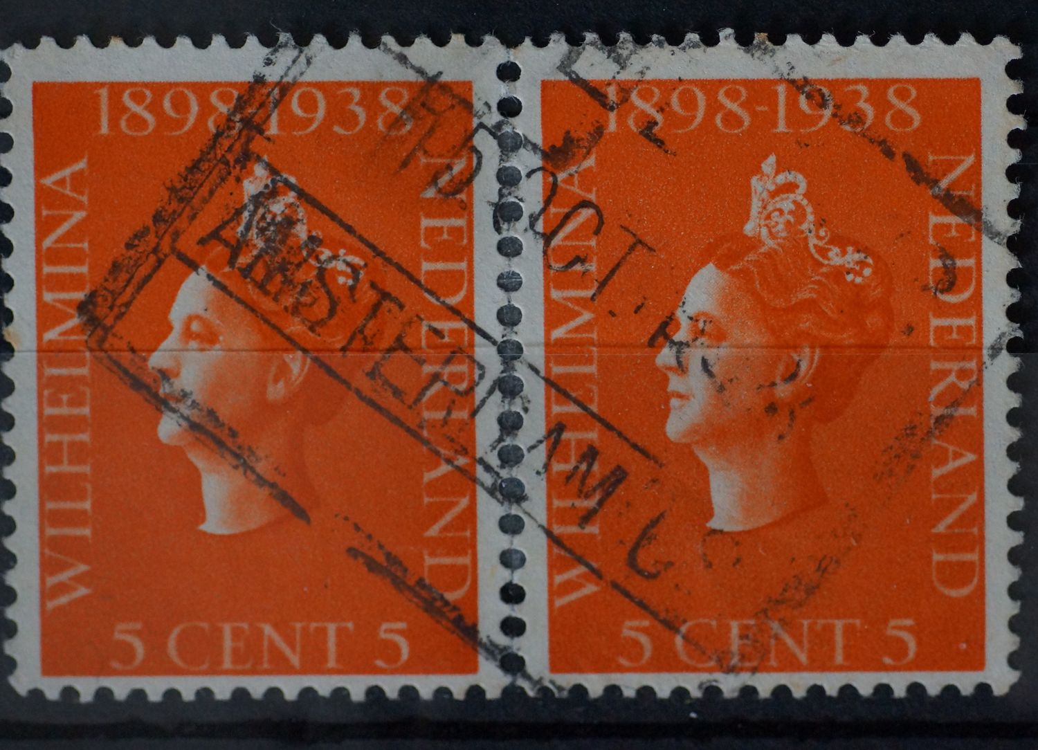 Spoorwegstempel Amsterdam CS op NVPH 311 (paar)