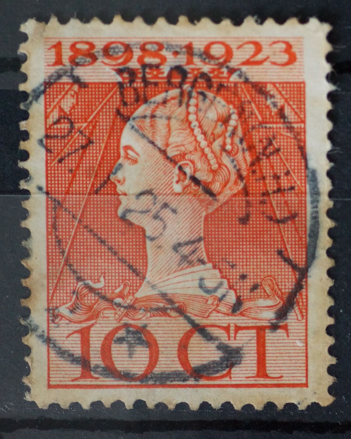 Bergen (N.H.) 2 op NVPH 124