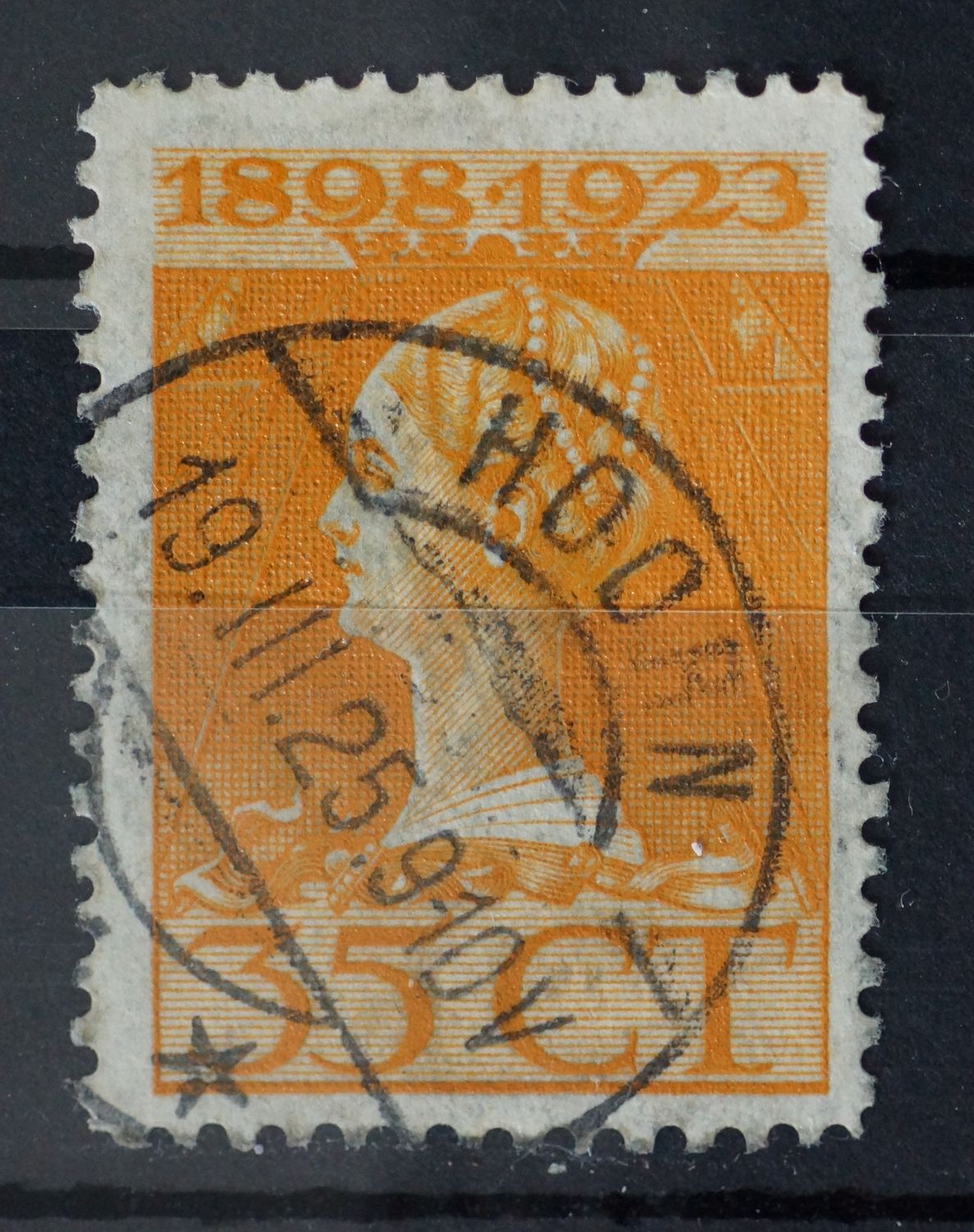 Hoorn 4 op NVPH 127 - vrij schaars Hoorn 4 op NVPH 127 - vrij schaars