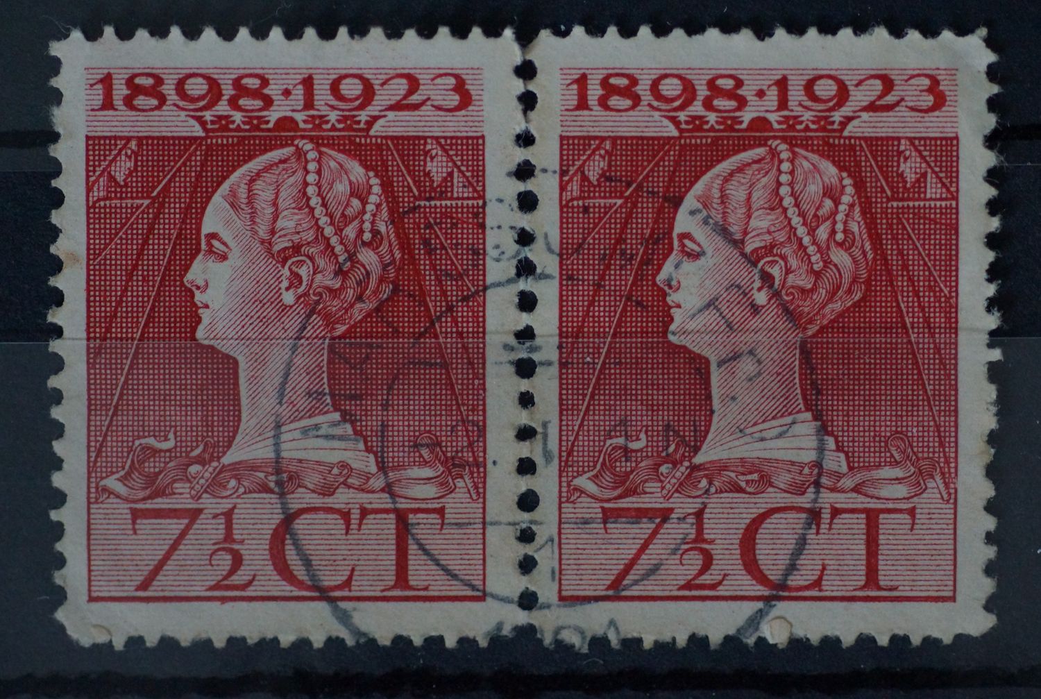 Marssum (Fr.) 1 op NVPH 123 (paar)