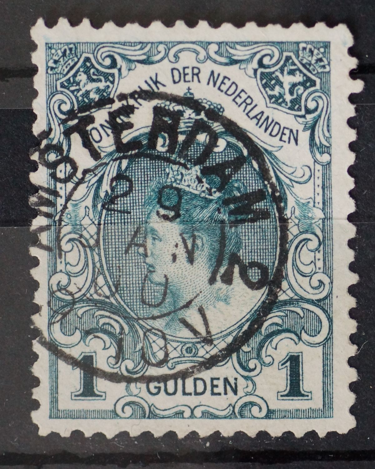 Amsterdam 3 op NVPH 77