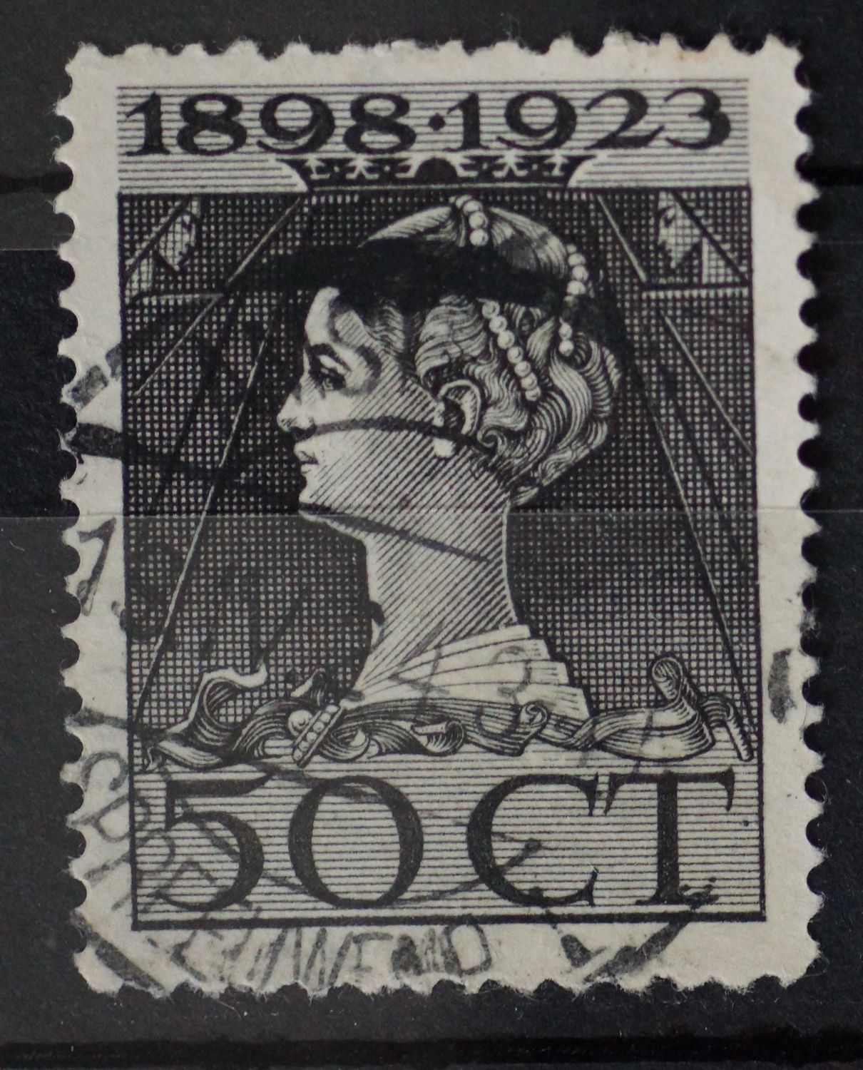 Amsterdam Spreeuwenp. 1 op NVPH 128 - schaars