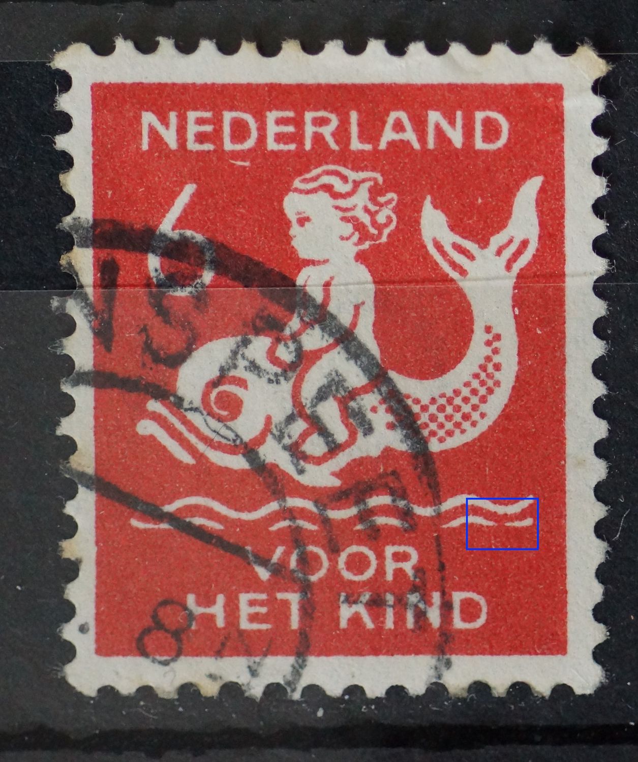NVPH 227 - rode vlek in golflijn