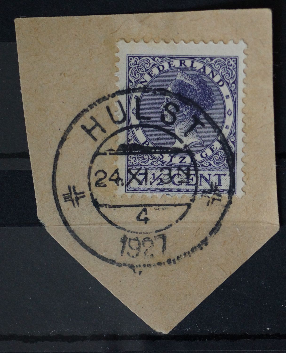 Hulst 4 op NVPH 180