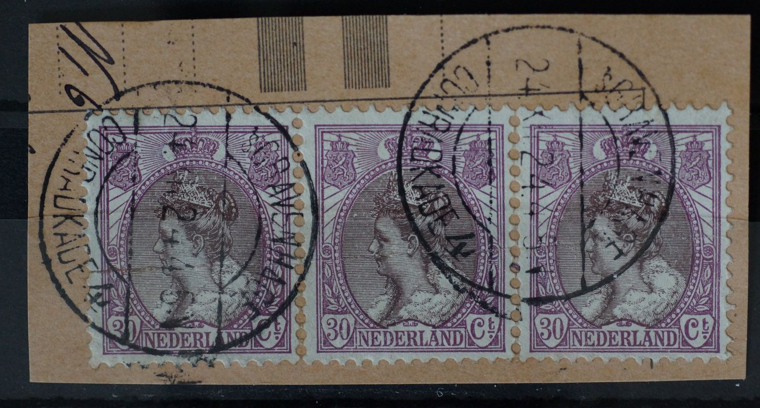 sGravenhage Conradkade 4 op NVPH 72 (strip) - plaatfout