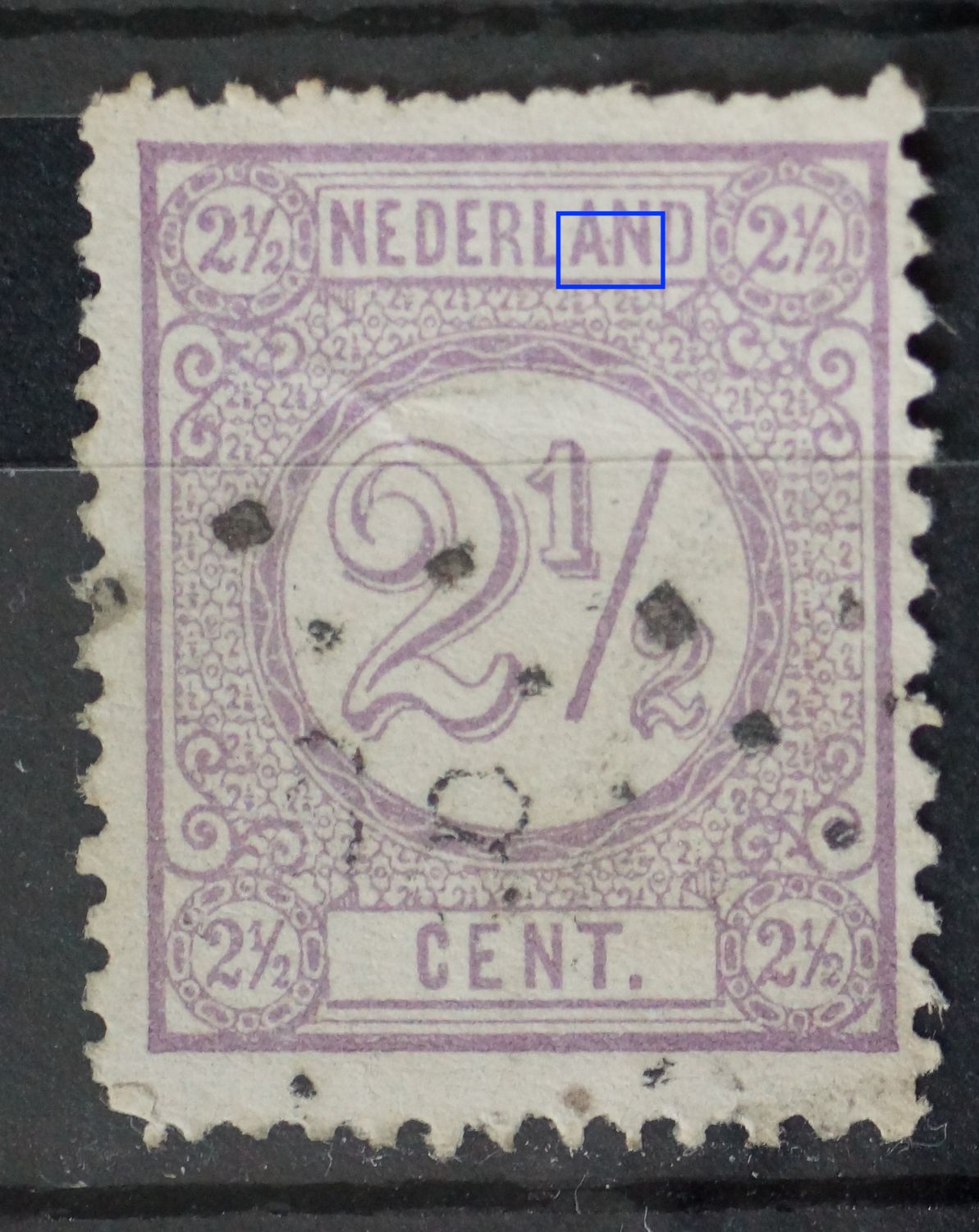 NVPH 33 - violette punt tussen AN van NEDERLAND