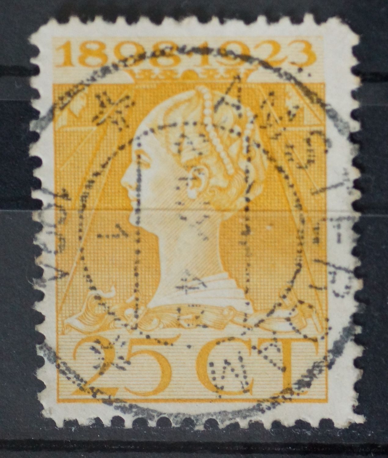 Amsterdam 1 op NVPH 126