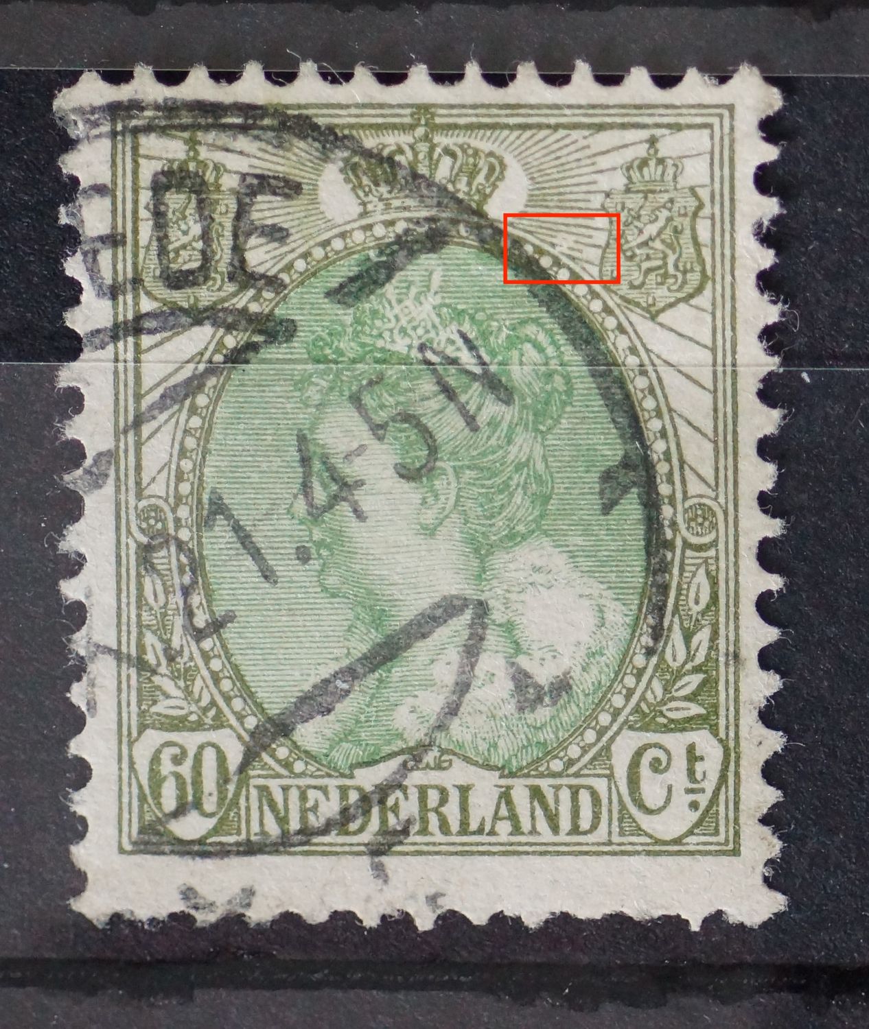 NVPH 76 - breuk in straal rechts van kroon
