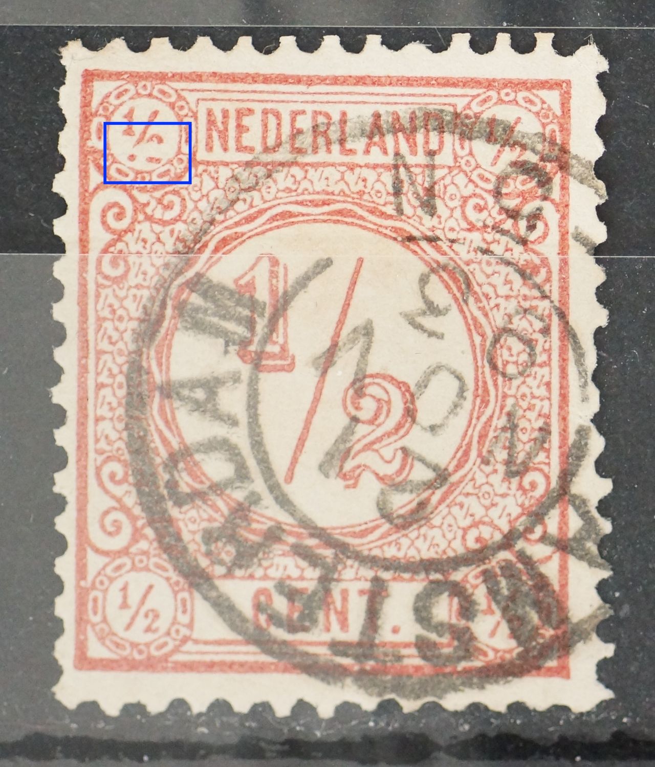 NVPH 30 - grote witte vlek in de 1/2 linksboven