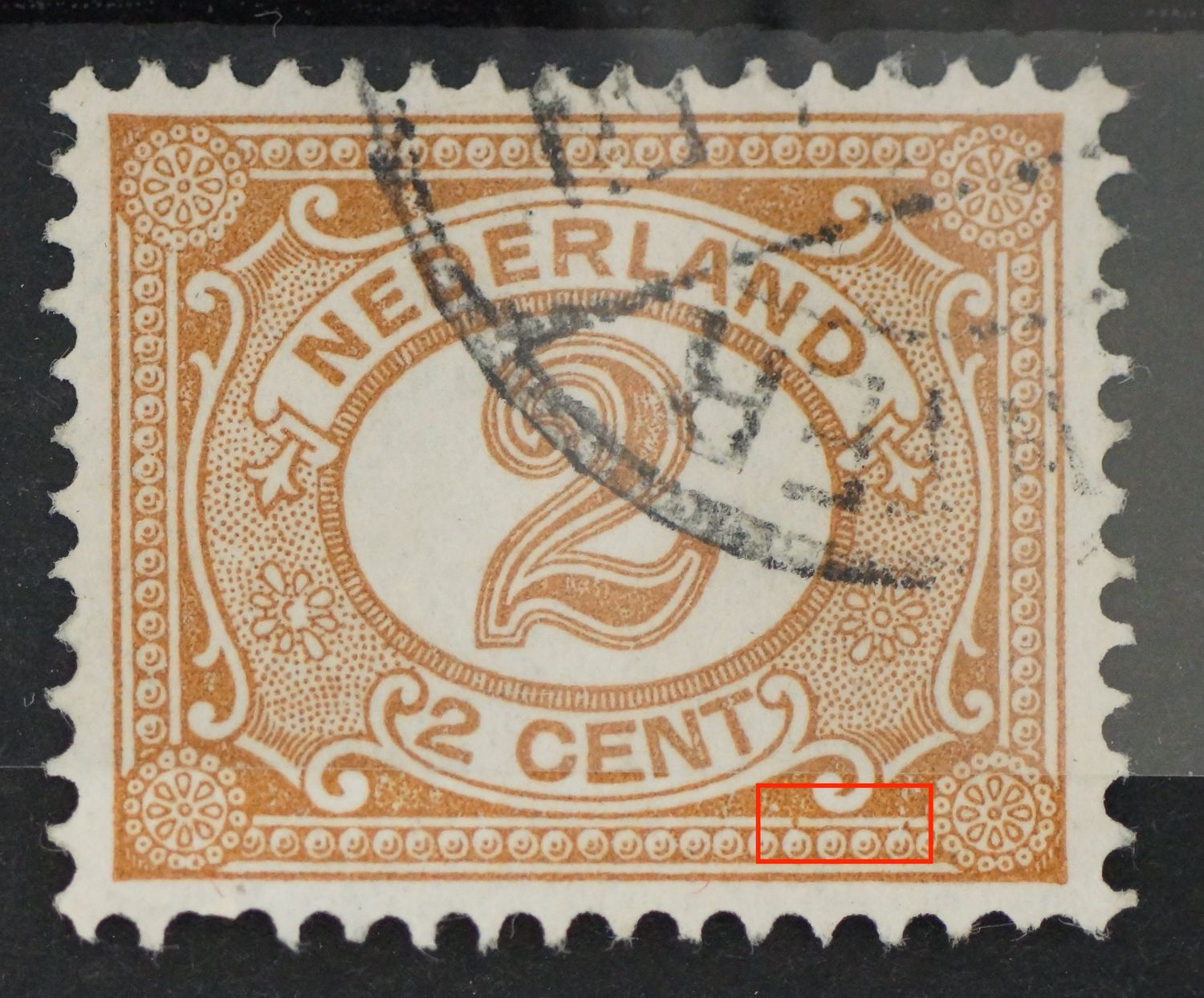 NVPH 54 - bruine vlekjes onder, rechts