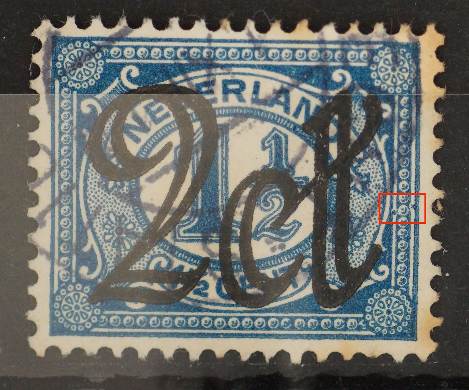 NVPH 115 - blauwe punten rechts