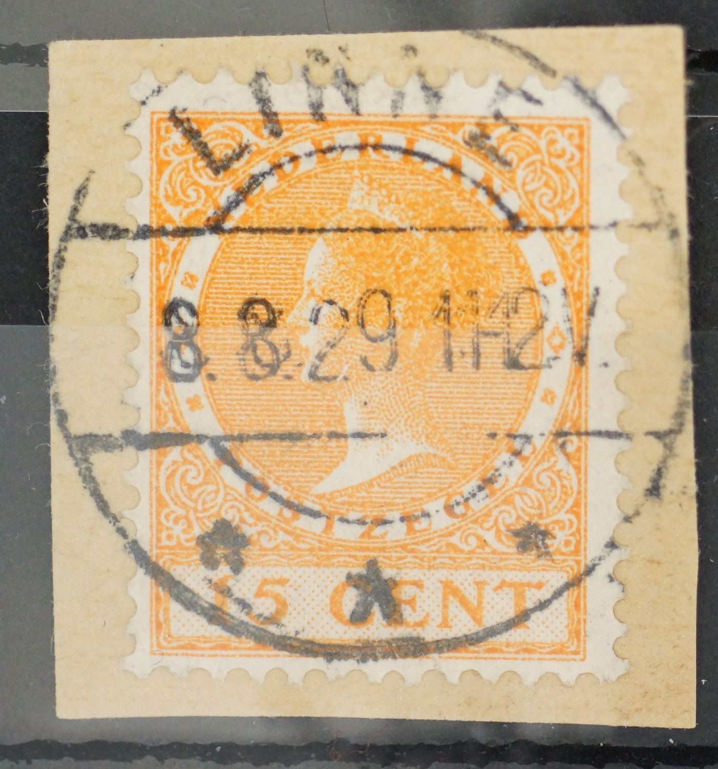 Linne op NVPH 187 - vrij schaars