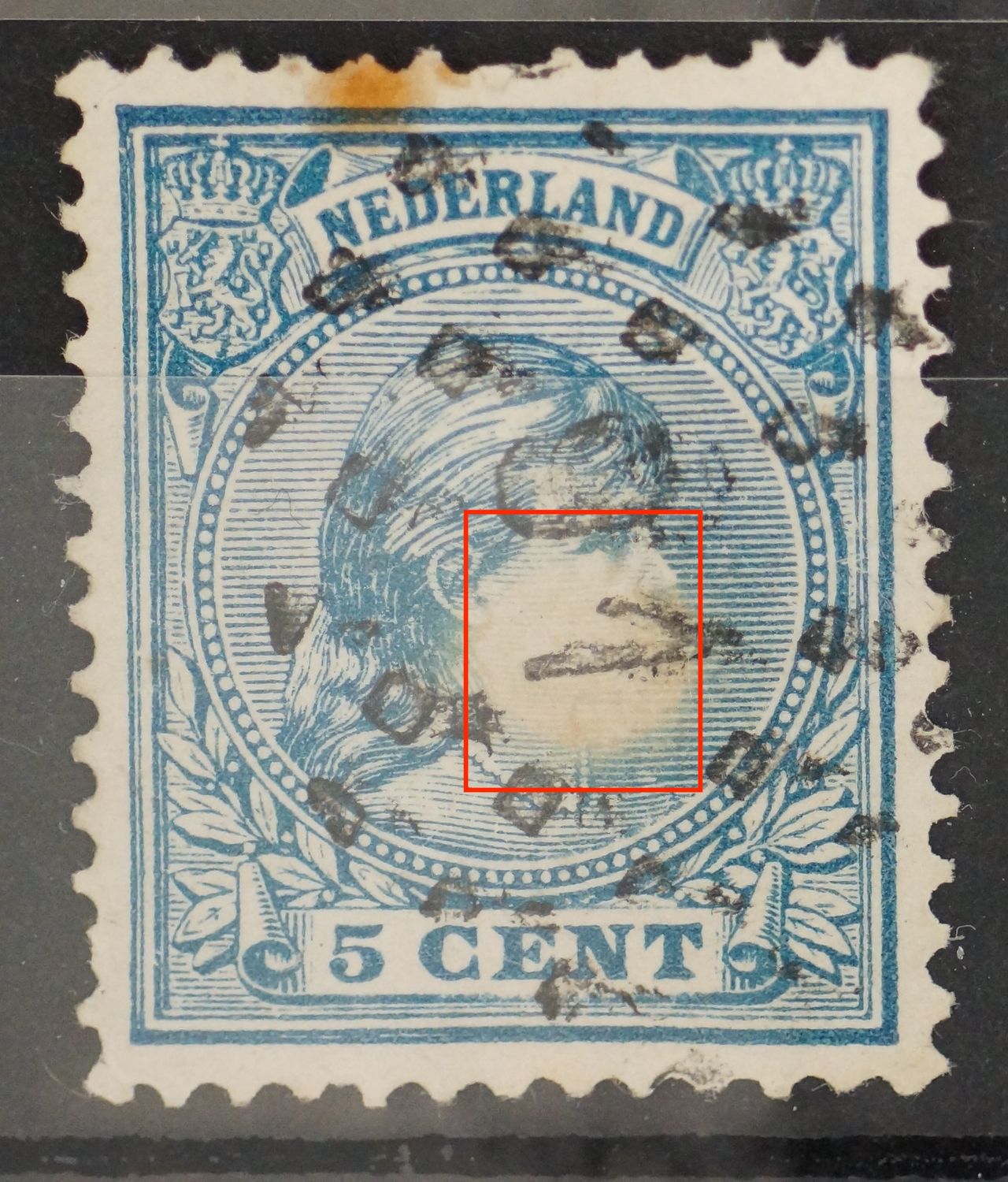 NVPH 35 - hele grote witte vlek midden in het gezicht